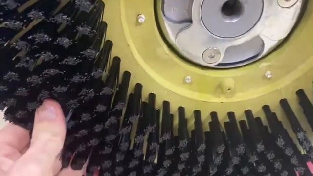 Установка щётки поломоечная машина VILAR S1, S2, S5 смотреть онлайн