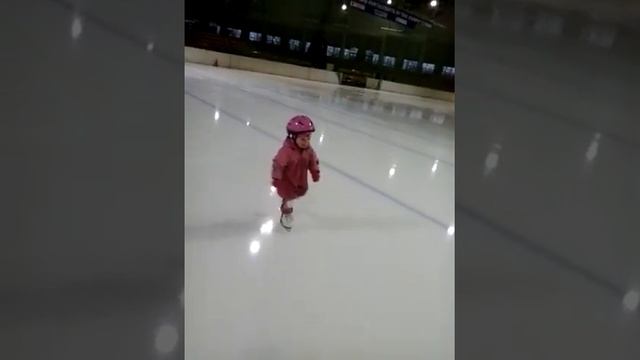 Speedskating video-2013-12-11-16-43-47.mp4 смотреть онлайн
