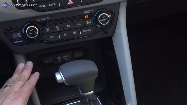 2017 Kia Niro Hybrid Crossover First Drive Review - In 4K UHD! смотреть онлайн