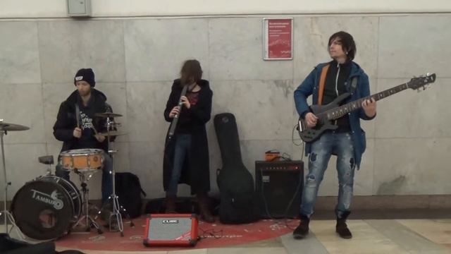 Jam_C - "Ghostbusters" (Музыка в метро) смотреть онлайн