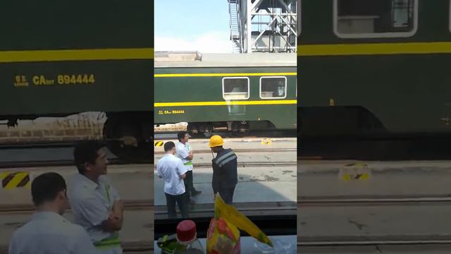 Китай. День тринадцатый. Пара суток в поезде. День второй. Паром. По ходу засада. смотреть онлайн