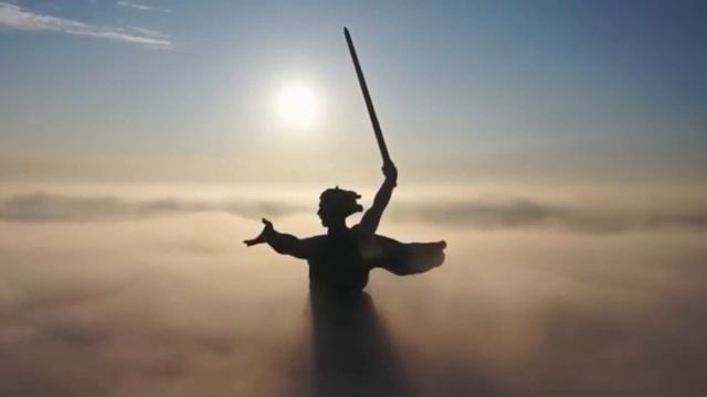 Волгоград Монумент «Родина мать зовет!» Volgograd Monument Motherland is calling! смотреть онлайн