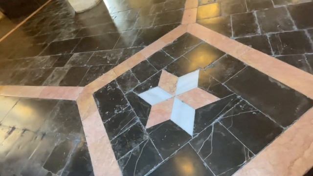 Lonja de la seda en Valencia смотреть онлайн