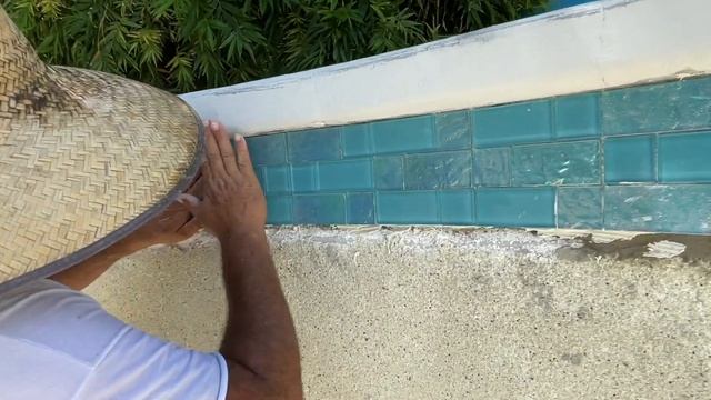 How to remove, install and Grout Waterline and Accent glass tile in a pool смотреть онлайн