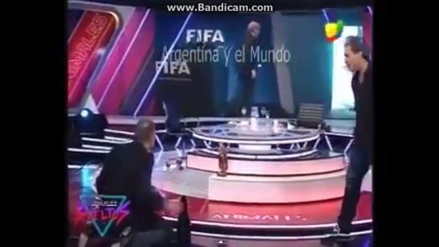 Fantino Rugerri Y Lali Esposito Con Mirta Cenando En Familia