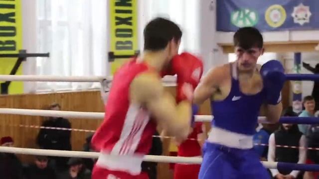 Магомед Алимсултанов Чемпионат Чеченской республики по боксу 2018 год смотреть онлайн