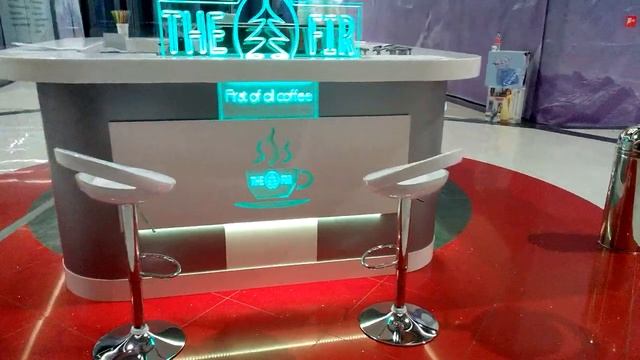 Кафе в ТРЦ "Lavina" смотреть онлайн