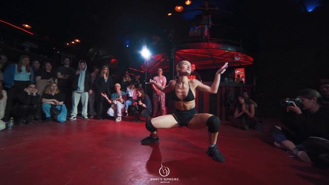 Twerk Battle Pro| 1/2 Final | Di Days (win) vs Лера Дондо смотреть онлайн