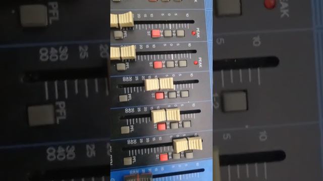 Mixer 2jt free ongkir, MAU? YAMAHA MG16XU ex tester toko audio karoke & sound system jual CEPAT смотреть онлайн