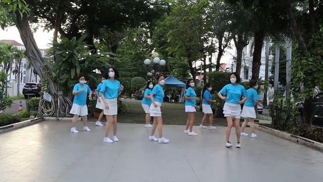 Wipe Out Line Dance смотреть онлайн