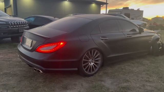14 YEAR OLD BUYS CLS 550 AMG FOR CHEAP OFF COPART AUCTION??PART 1 смотреть онлайн