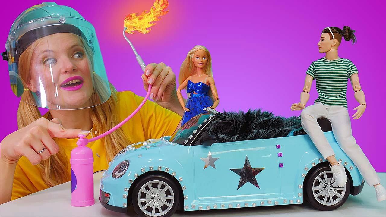 Делаем тюнинг машины Кена! Видео для девочек игры с Барби в шоу Школа стилиста. Куклы Барби и Кен смотреть онлайн