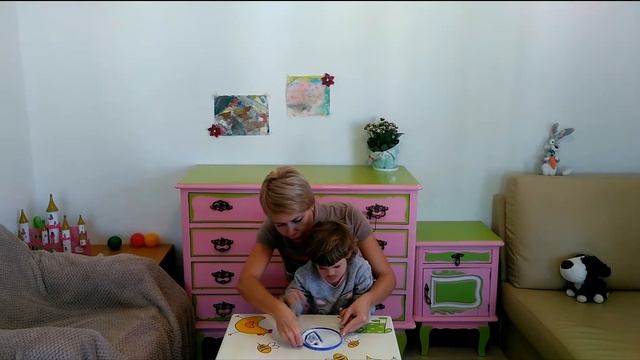 ТВОРЧЕСКАЯ СТУДИЯ. РИСУЕМ НА ПЕСКЕ смотреть онлайн