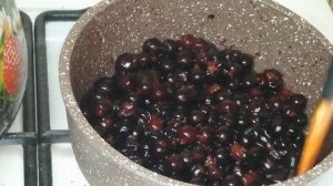 Конфитюр из черной смородины. Джем ягодный. Ягодная начинка для торта и капкейков