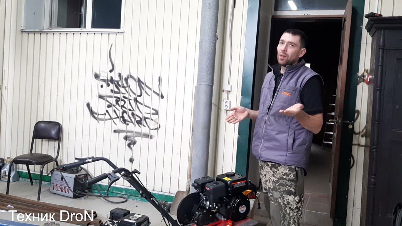 Залили 4-х тактное масло и запороли двигатель!!!!Подделка или ошибка?Я думаю что то здесь не так!!!! смотреть онлайн