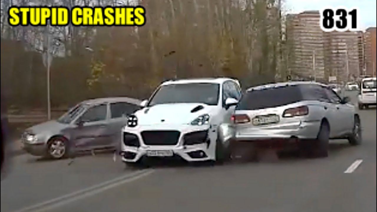 Stupid crashes 831 October 2023 car crash compilation смотреть онлайн