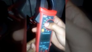 Pinza amperimetrica UNI-T UT202A+