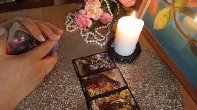 Что происходит в его жизни сейчас , думает ли о вас ? смотреть онлайн