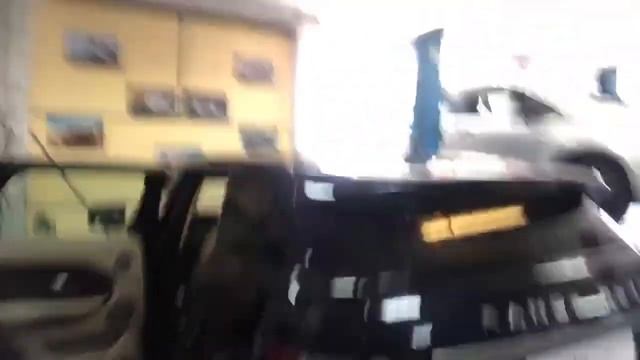 Тонировка Range Rover ( лекало на заднее стекло со спойлером)