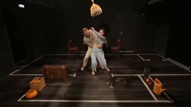 Бьёт - значит бьёт. «Меня поразило, как много людей ищут в поведении избитых девушек что-т смотреть онлайн