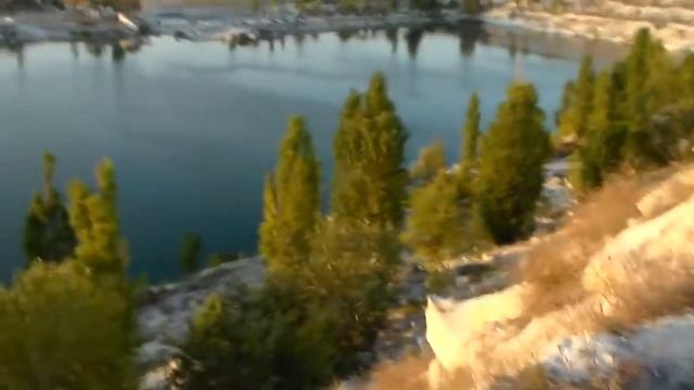 Крым 2017 / Скалистое. Марсианское озеро / Действующий карьер? смотреть онлайн