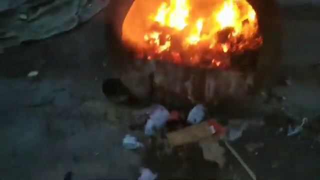 9 июля 2019 Шиес , территория водозаборного узла. сжигание мусор смотреть онлайн