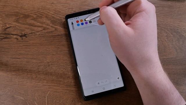 Активный стилус для смартфонов и планшетов | Тестируем WIWU active stylus c iPhone и Galaxy Note 9 смотреть онлайн