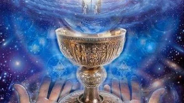 Медитация на Символ Дня "Чаша Грааля", "Сердце" в 12 Лунные Сутки смотреть онлайн