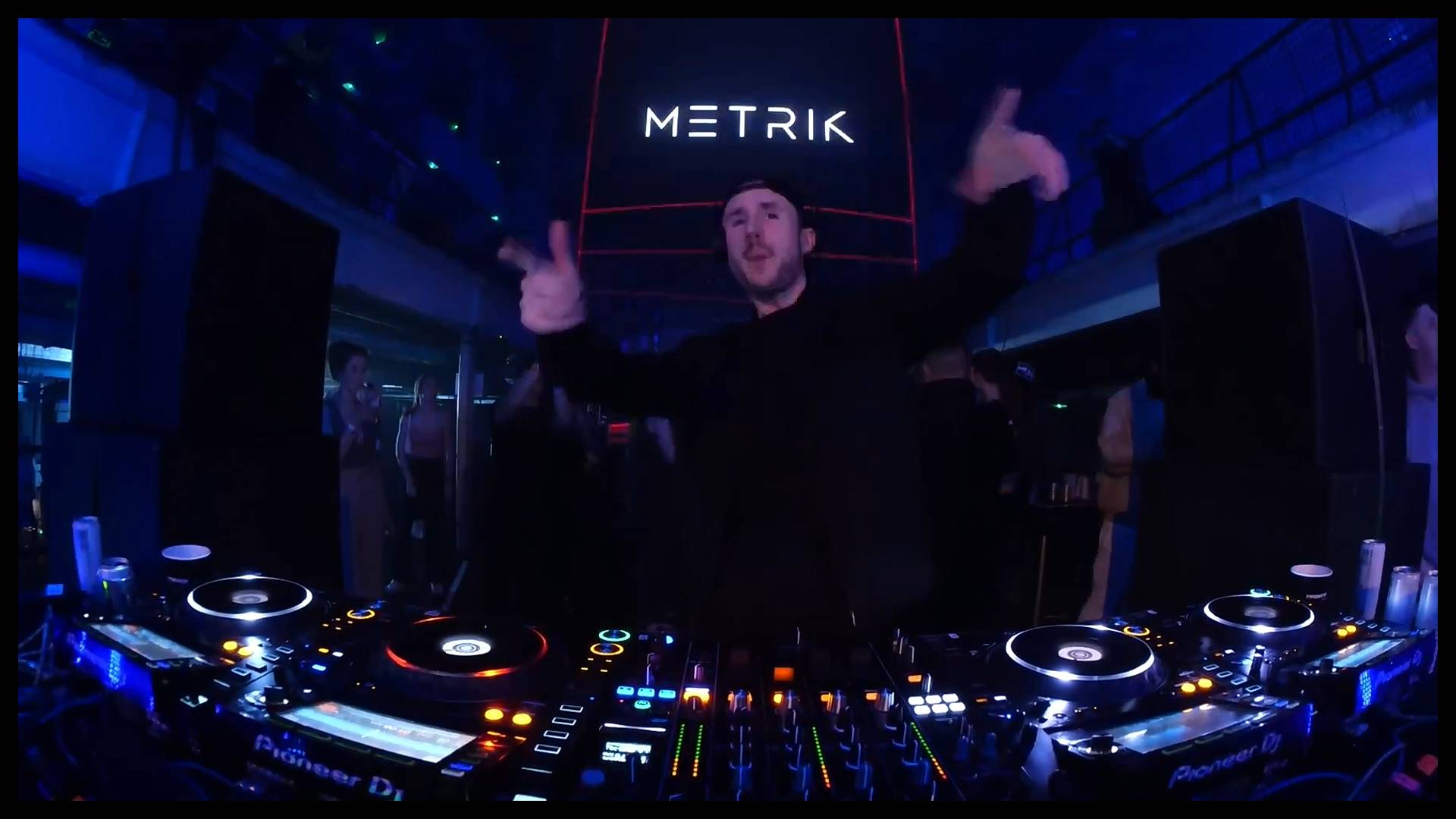 Metrik x Linguistics _ Live Hospitality Printworks 2023 смотреть онлайн