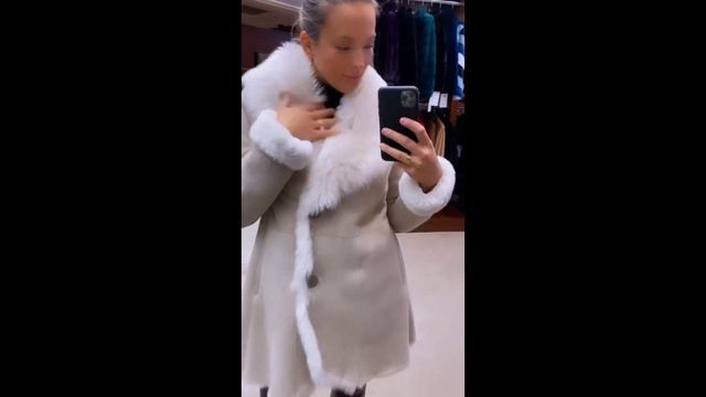 Women In Fur Coats And Enjoy To Wear Them