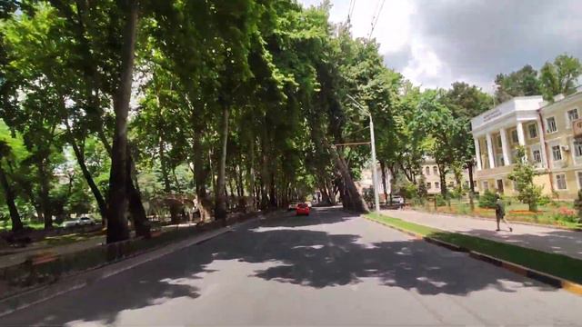 Dushanbe-Душанбе сегодня Танк #tajikistan #точикистон #душанбе #таджикистан #uzbekistan