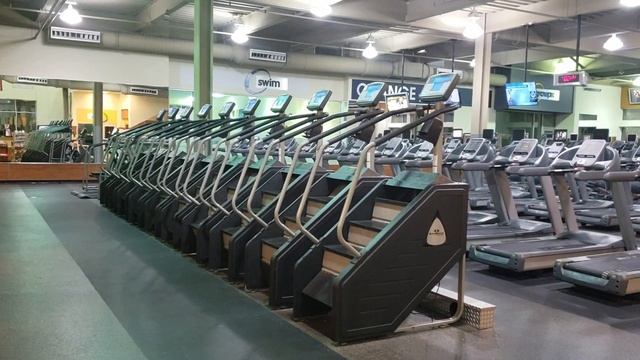 США JIFFY LUBE РЕМОНТ ДВИГАТЕЛЯ и ЗАМЕНА МАСЛА КРАЙСЛЕРА. ФИТНЕС 24 ЧАСА (84) смотреть онлайн