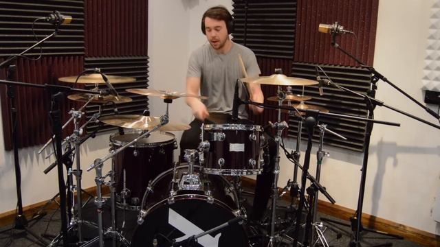 Banjo Kazooie Final Battle Theme - Drum Cover смотреть онлайн