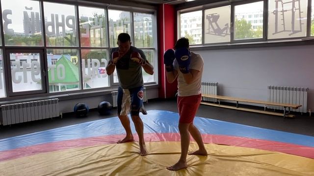 Как научиться бить двоечку,в домашних условиях/для начинающих смотреть онлайн