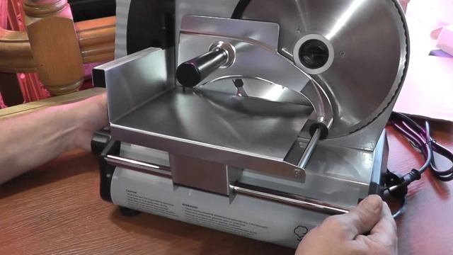 Слайсер / Ломтерезка VIATTO VA MS 2218 полуавтоматический смотреть онлайн