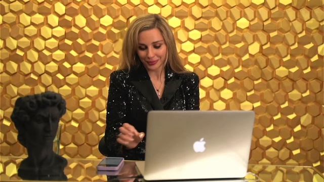 Волосковая техника для каждого – Vogue Brows смотреть онлайн