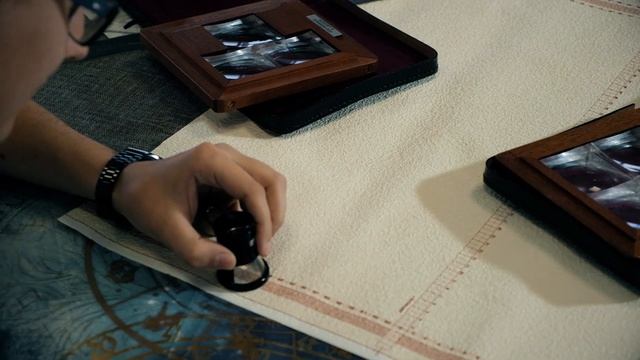 Обои "ПАЛИТРА": История одного дизайна смотреть онлайн