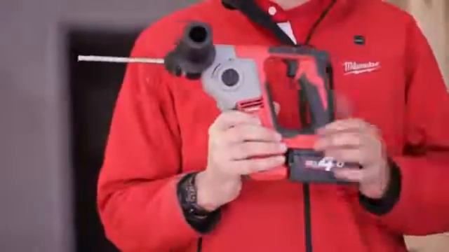 Milwaukee M18 BH-402C Hammer Drill - TW Wholesale смотреть онлайн