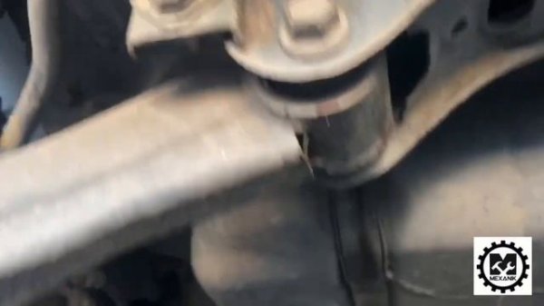 Как увеличить клиренс Киа Сид / Увеличиваем дорожный просвет Kia Ceed ставим проставки