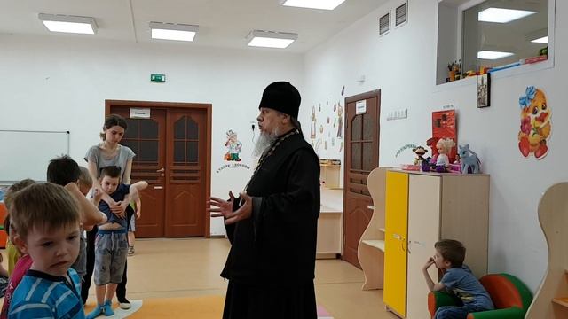 04.04.19 г. Что нам батюшка привёз? смотреть онлайн