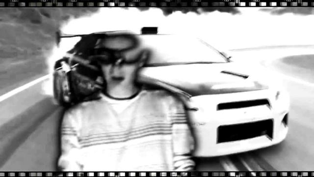 733Reloz-1091-white-bandana in the city-)( смотреть онлайн