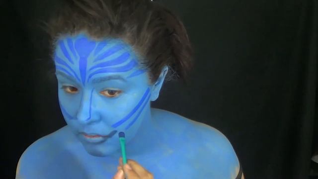 Neytiri Avatar Body Paint and Makeup Cosplay Tutorial (NoBlandMakeup) смотреть онлайн