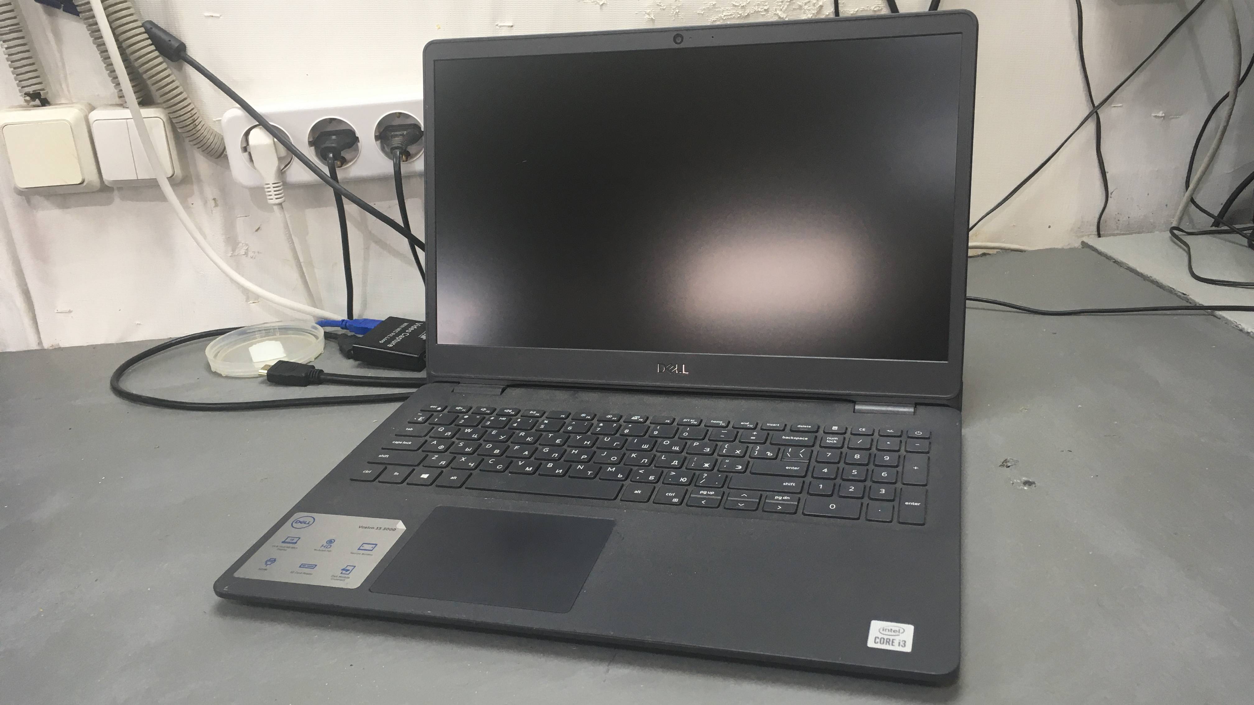 Ремонт ноутбука Dell Vostro 350. Замена матрицы на аналог. | Зверь ПК смотреть онлайн