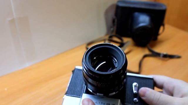 Обзор фотоаппарата Зенит-В. Ретро оптика из СССР! Изучаем и смотрим Зенит! смотреть онлайн