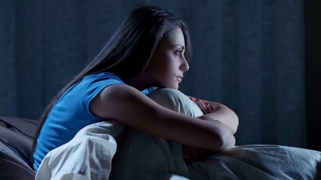 Это ТОЧНО нельзя делать перед сном. Привычки которые мешают уснуть смотреть онлайн