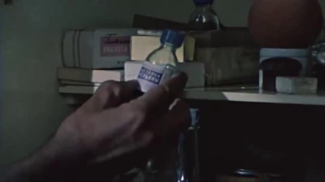 Не бросайтесь в крайност -стихи Юрия Фенько,музыка и вокал Николая Жукова,Монтаж Валентины Зубковой.