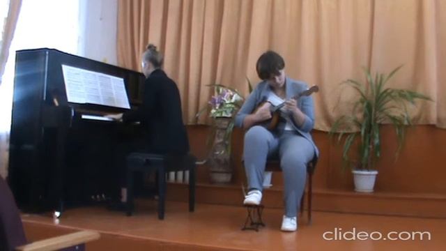 Гукова Анастасия "По улице не ходила, не пойду" сибирская н.п., обр. В. Лаптева смотреть онлайн