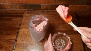 Как наполнить кремом кондитерский мешок #2