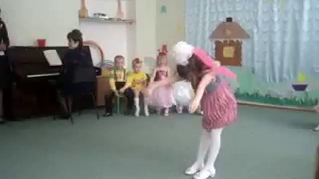 танец бабочек.mp4 смотреть онлайн
