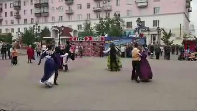 Исторические танцы. Челябинск, день города, 2013 год смотреть онлайн